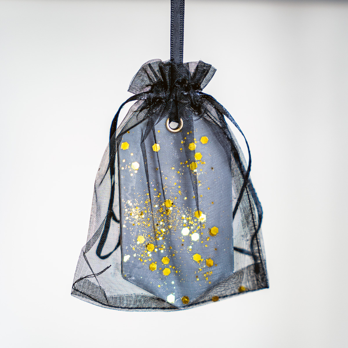 Noona kapilõhnastaja Urban Gold