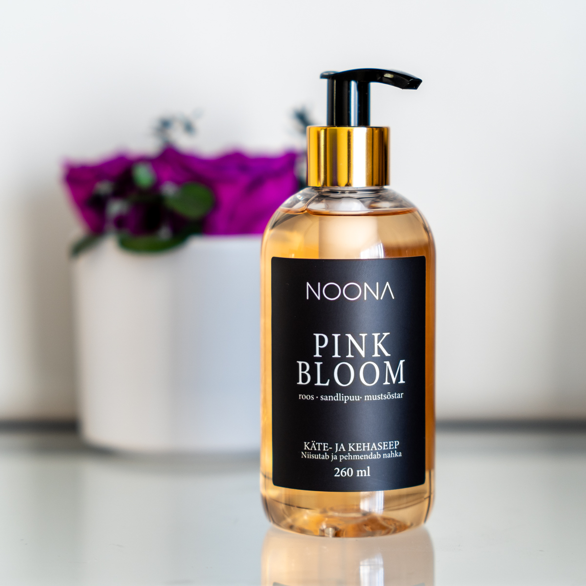 Noona Pink Bloom käte- ja kehaseep